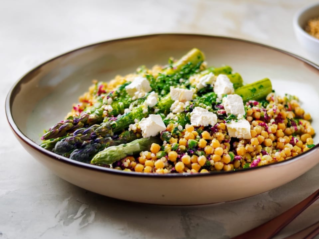 Asparagus Chickpea Quinoa Salad with Feta 169 3