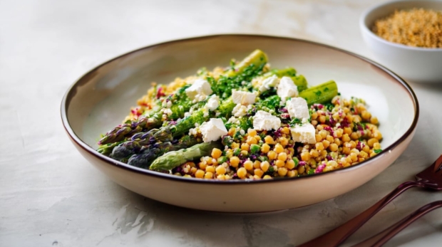 Asparagus Chickpea Quinoa Salad with Feta 169 3