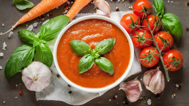 Fresh_light_tomato_sauce_recipe