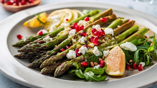 Green Asparagus Salad with Goat Cheese 169 3