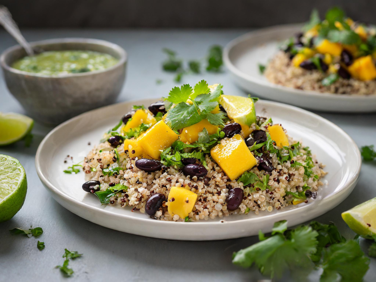 Vegan Quinoa salad with black beans and mango