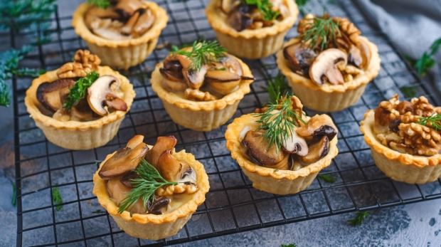 Mushroom-and-Walnut-Mini-Tarts