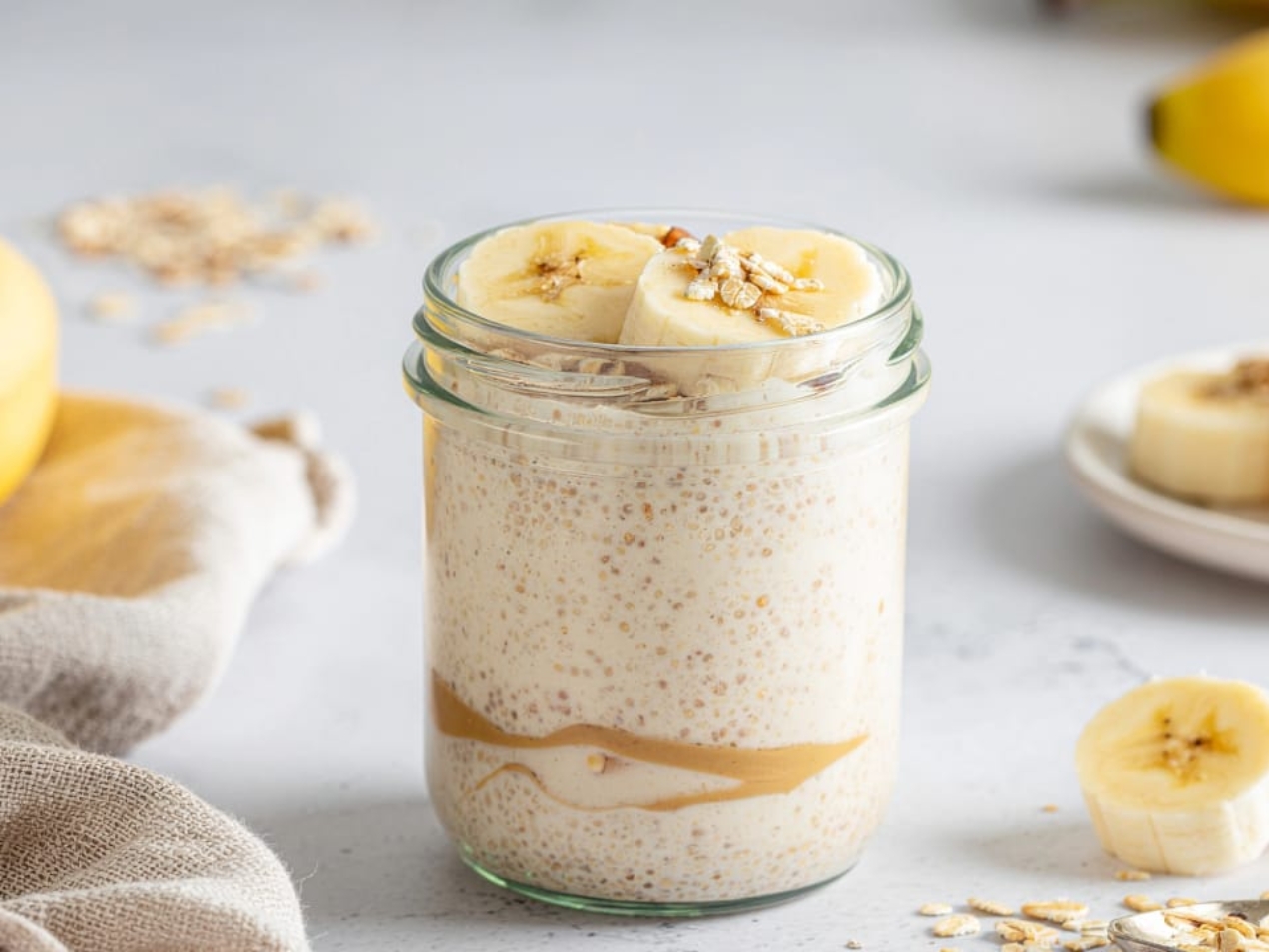 Creamy Banana Peanut Butter Oatmeal 169 1