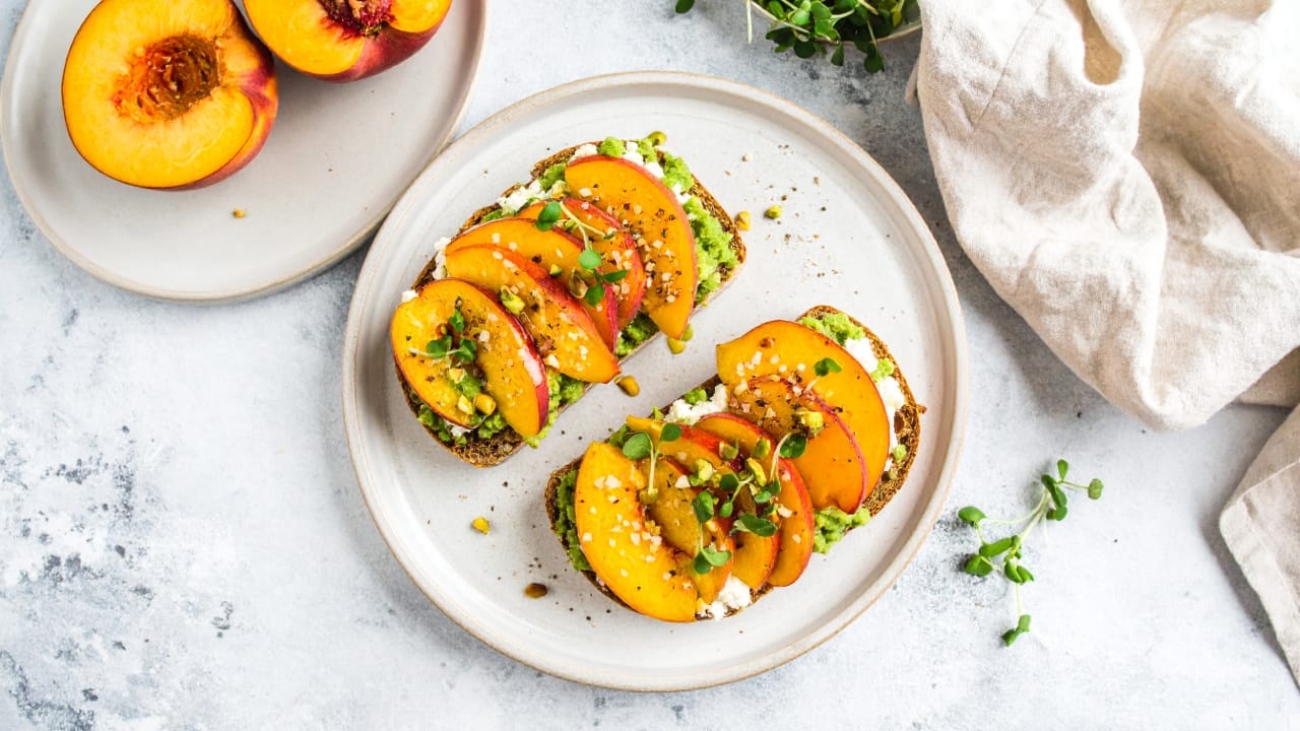 Creamy Avocado & Peach Toast 169 1