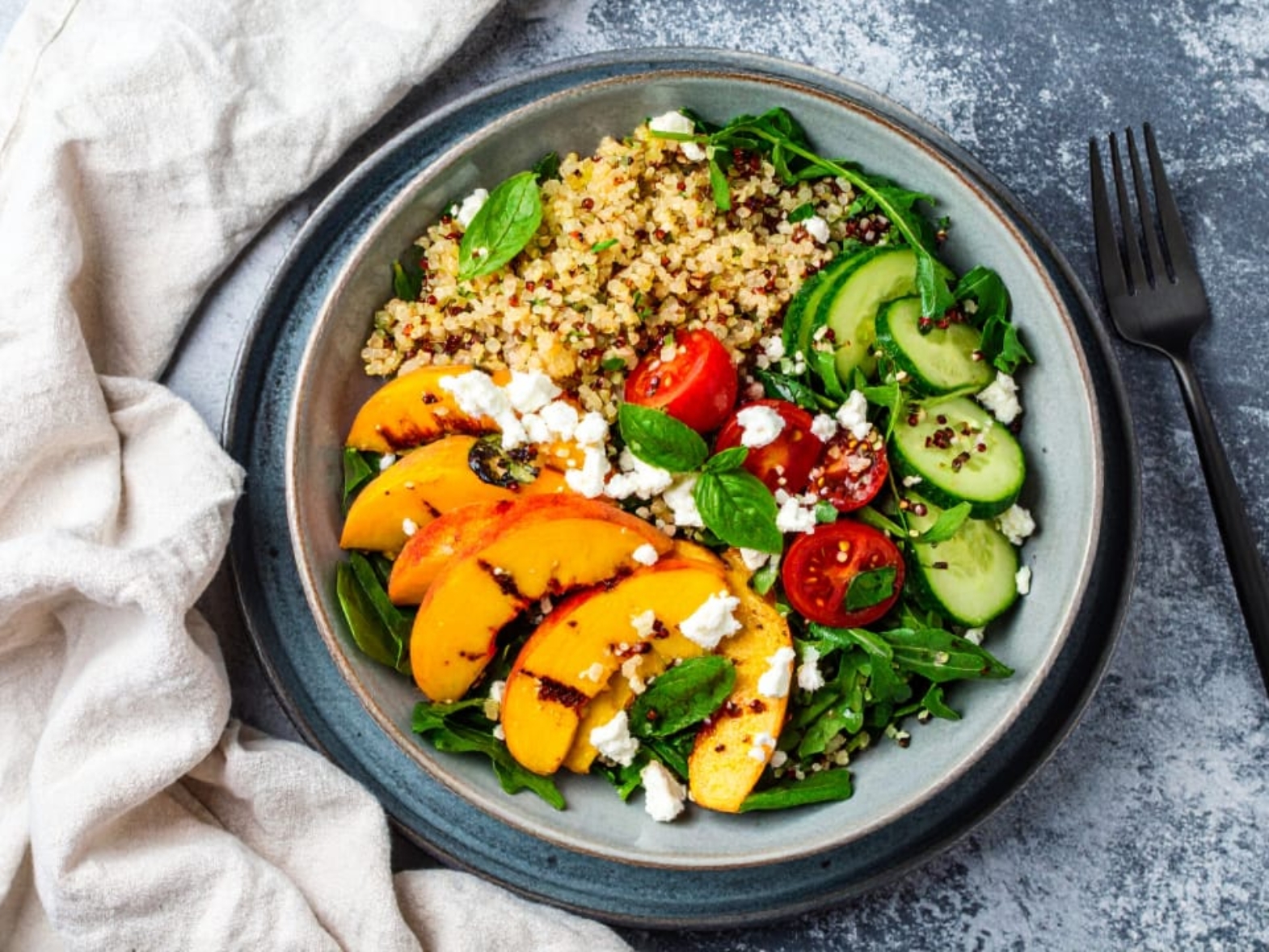 Refreshing Peach Quinoa Salad 169 1