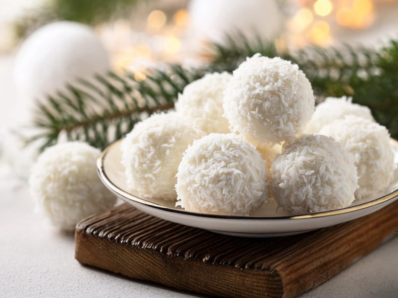 Christmas Cookies Coconut Snowballs recii 169