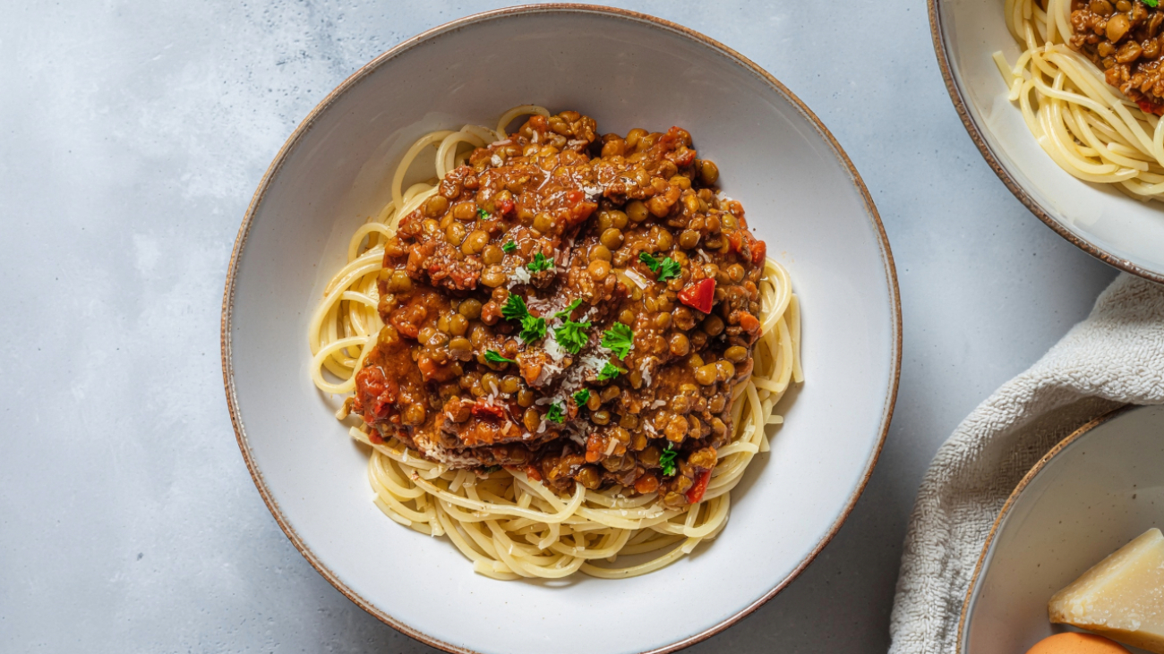 Delicious Vegetarian Bolognese Recipe with Lentils 169 1