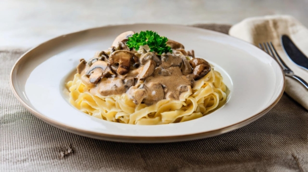 Vegan-Mushroom-Stroganoff-169