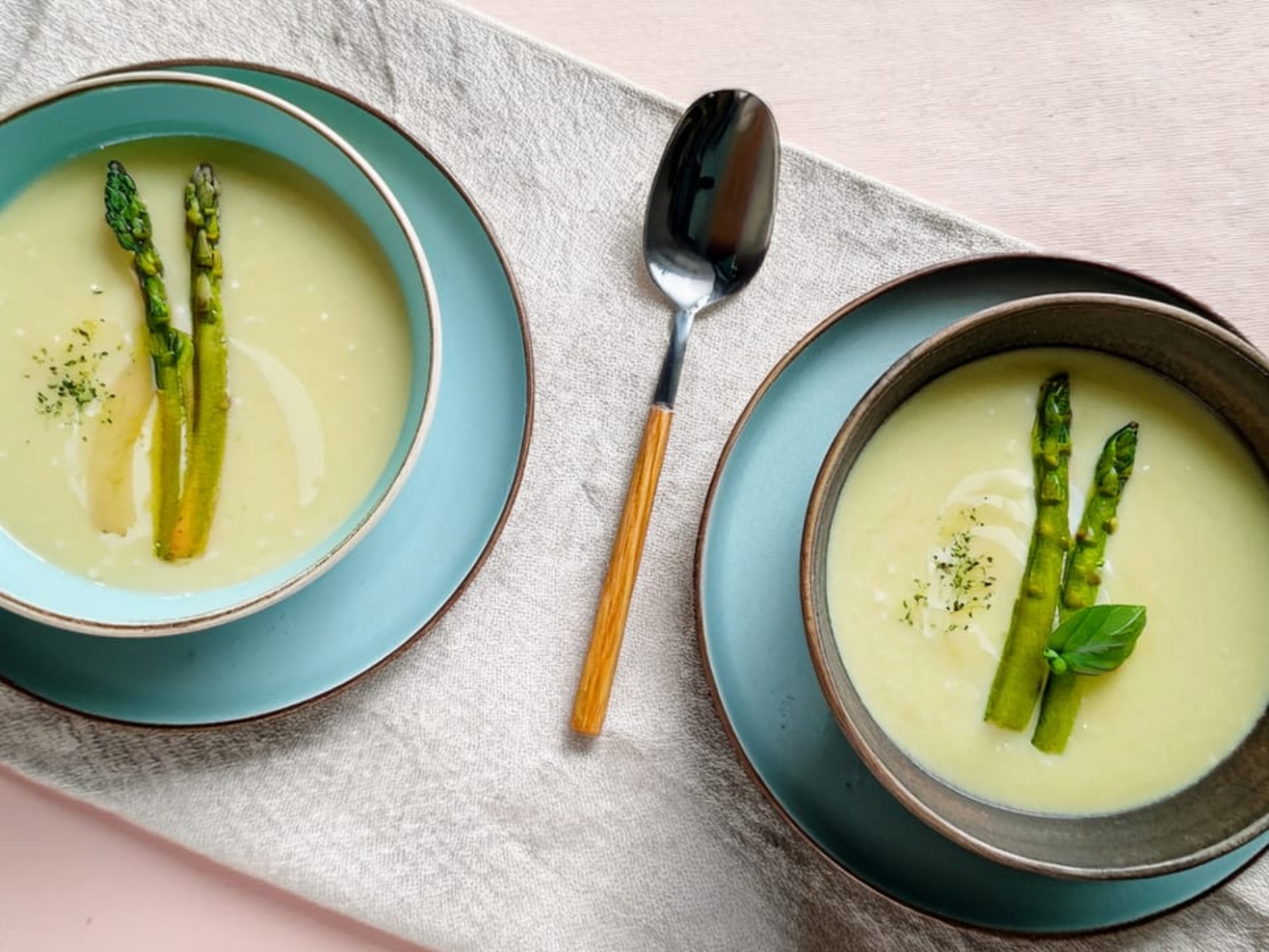 Creamy-Asparagus-Potato-Soup-169-2
