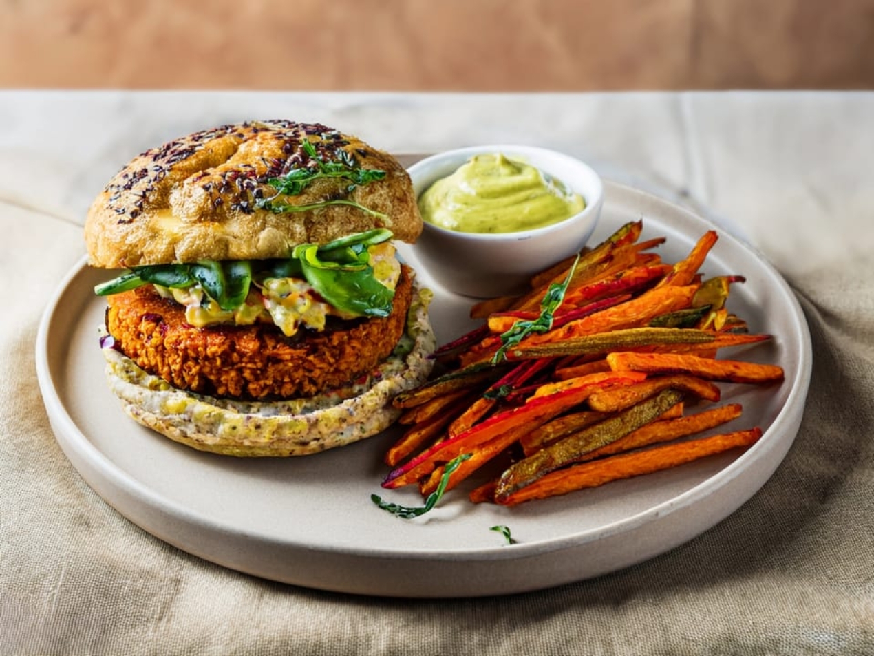 Kohlrabi-Burgers-with-Sweet-Potato-Fries-169-3