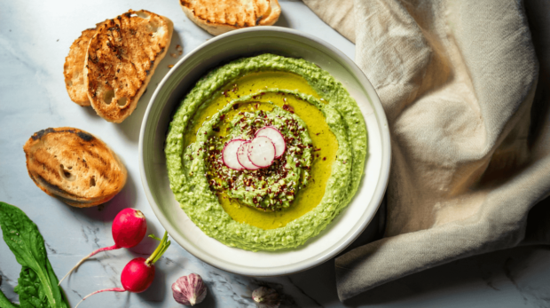 Wild garlic hummus 169 1