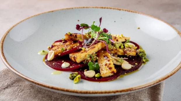 Beetroot Carpaccio with Citrus-Glazed Tempeh (Vegan) 169 3
