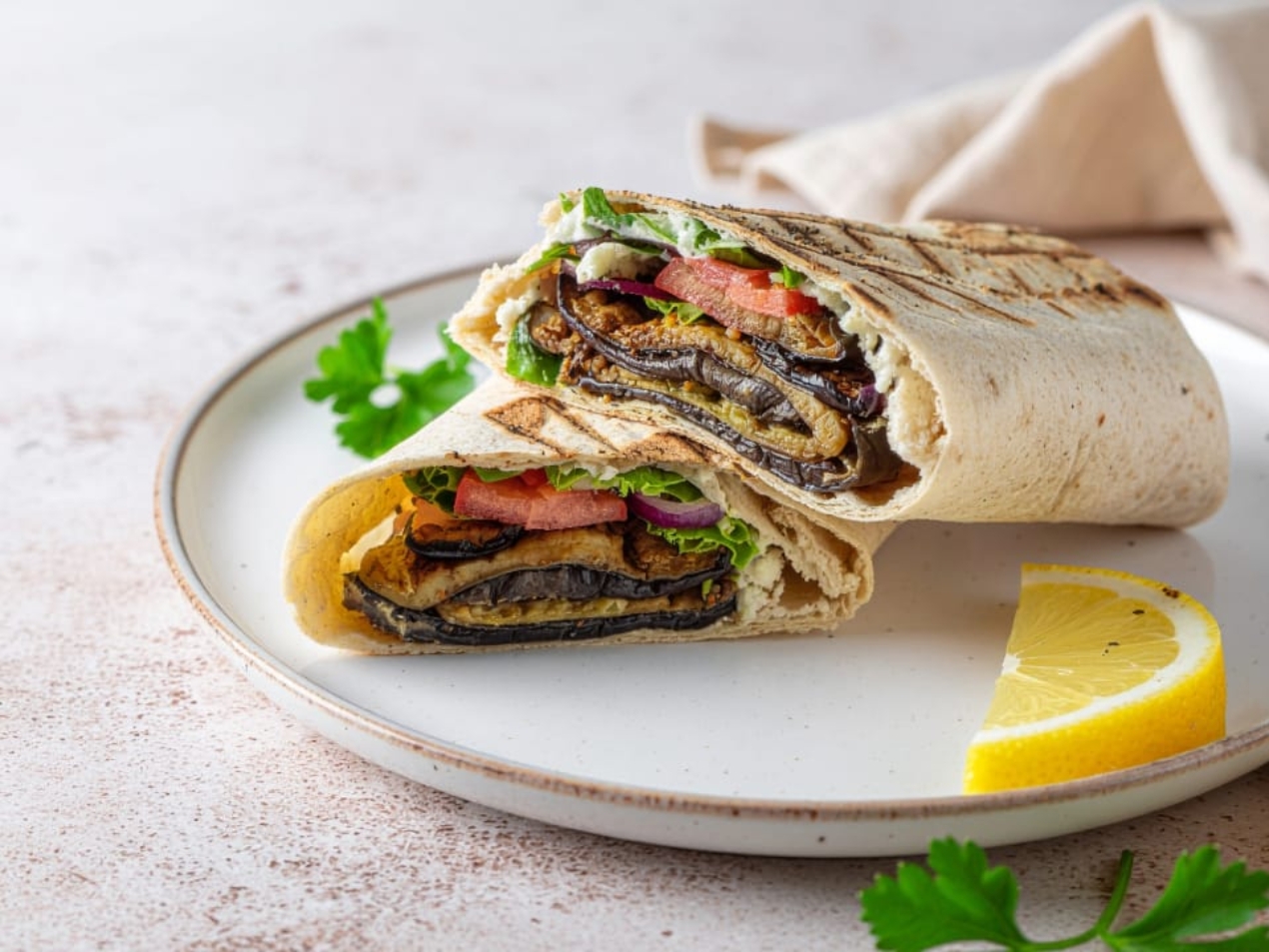 Vegetarian Eggplant Gyros with Creamy Tzatziki & Fresh Veggies 169 2
